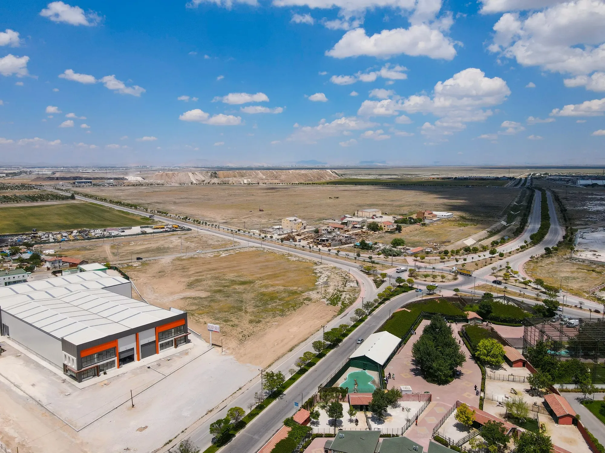 Lacivert - 2 Industrial Site